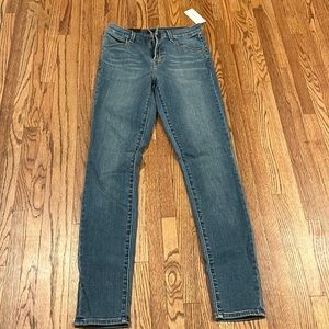 NWT J. Brand Skinny Jeans